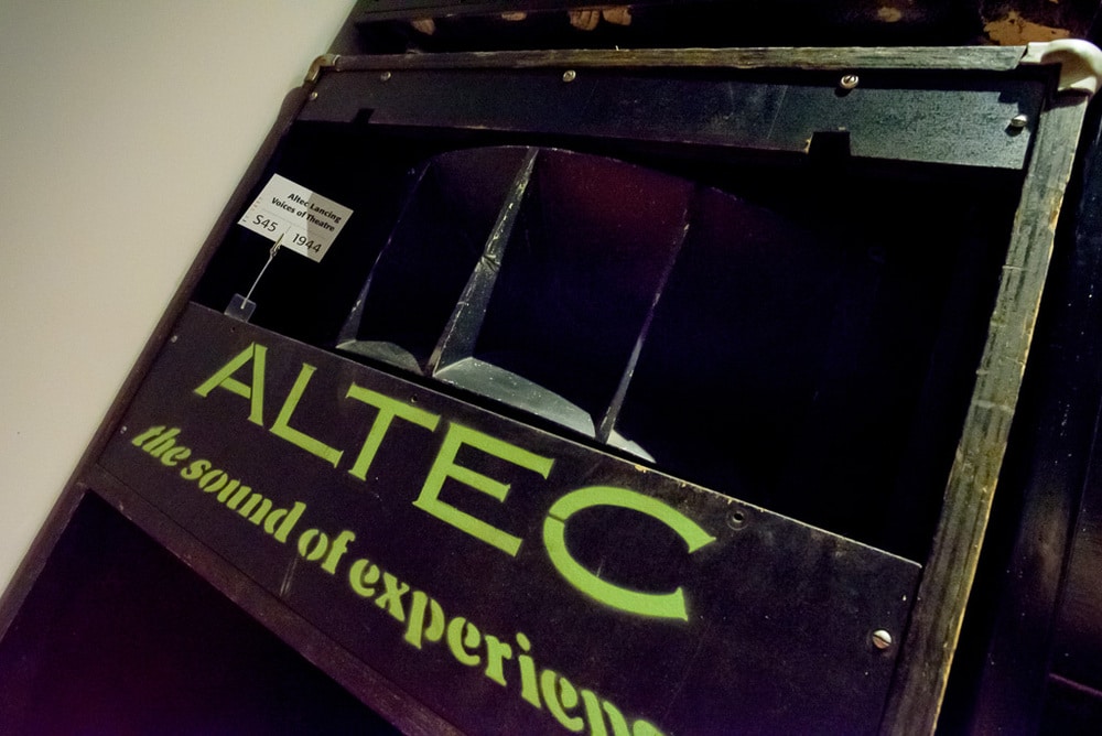 Altec Lansing Voice of the Theater