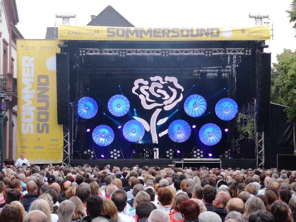 Einsatzbild des Slimpixx LED-Sticks von LichtLogistik LED Support