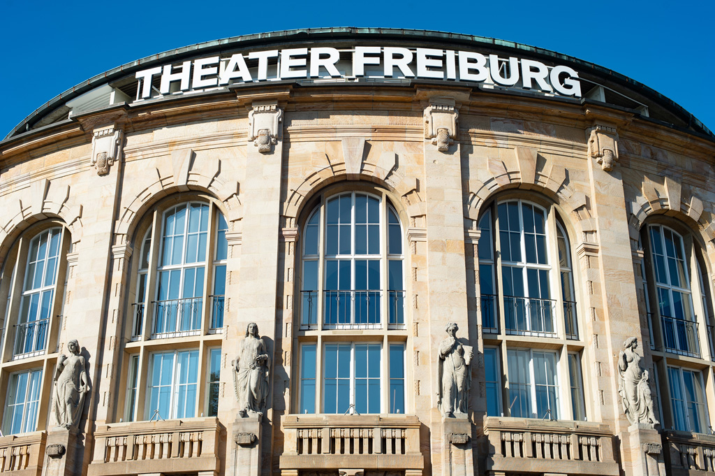 Fassade Theater Freiburg