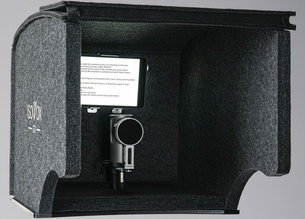 ISOVOX GO portable vocal booth isomic