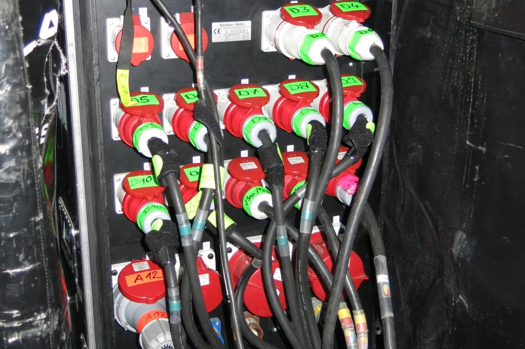 Wer darf hier an den Strom?