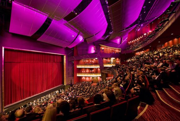 Bord Gáis Energy Theatre setzt auf Innovationen von d&b audiotechnik