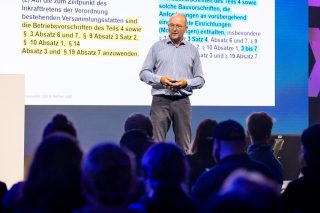 Vortrag von Volker Löhr