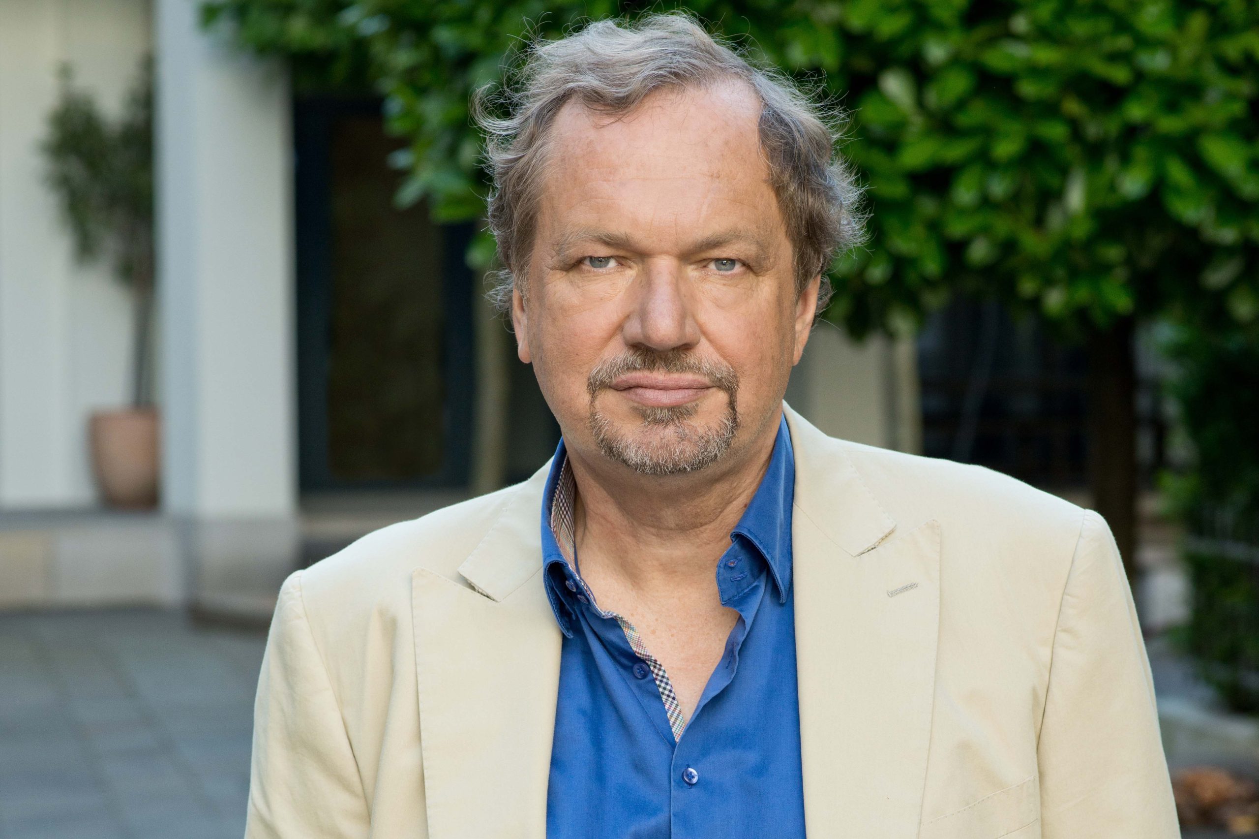 Prof. Jens Michow